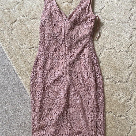 Pink Le Chateau Dress - Picture 3 of 5